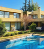 Espectacular Casa Mediterránea en Venta en Lo Barnechea